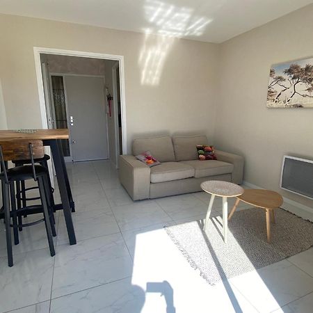 Appartement Cosy A Sanary Plage De Portissol-Climatise-Parking Prive Exteriör bild