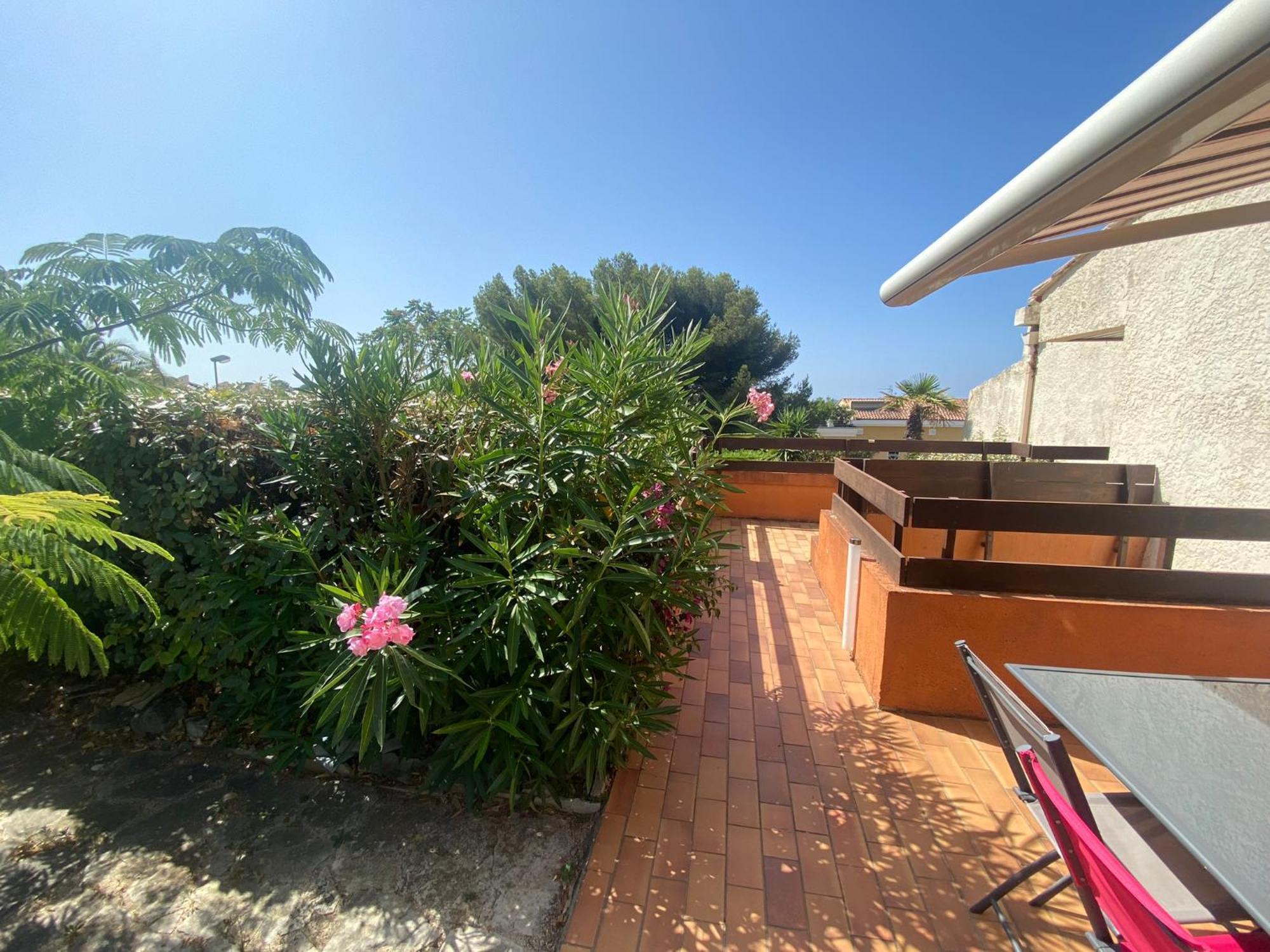 Appartement Cosy A Sanary Plage De Portissol-Climatise-Parking Prive Exteriör bild